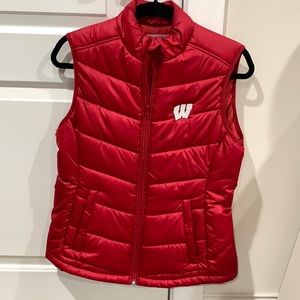 Wisconsin Badger Vest. Size Small